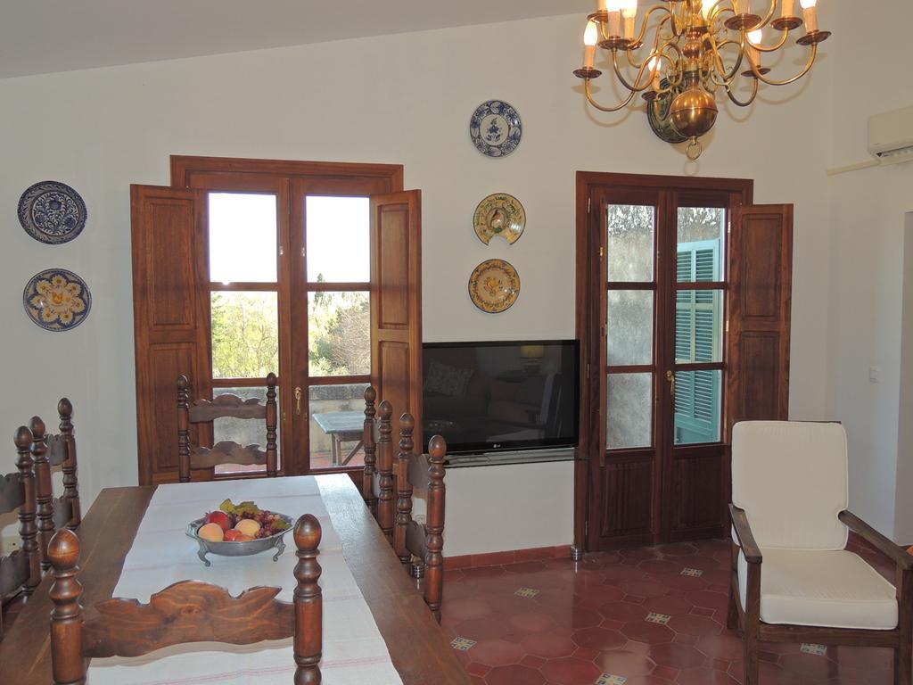Son Corco Villa *