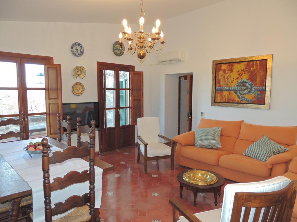 Villa Son Corco Consell